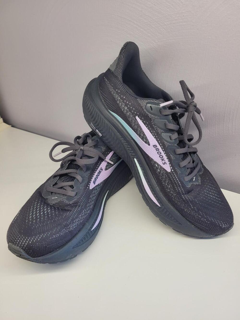 Women's Brooks Ghost 17 Clearwater Purple Running Shoes Sneakers Size 9